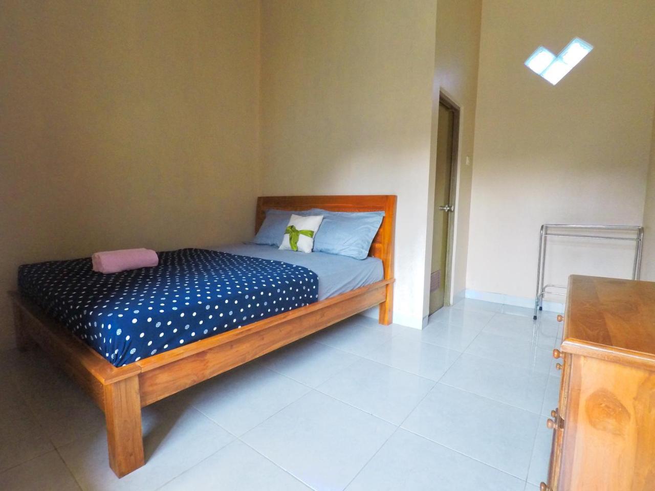 Asta Homestay Ilhas Karimunjava Exterior foto