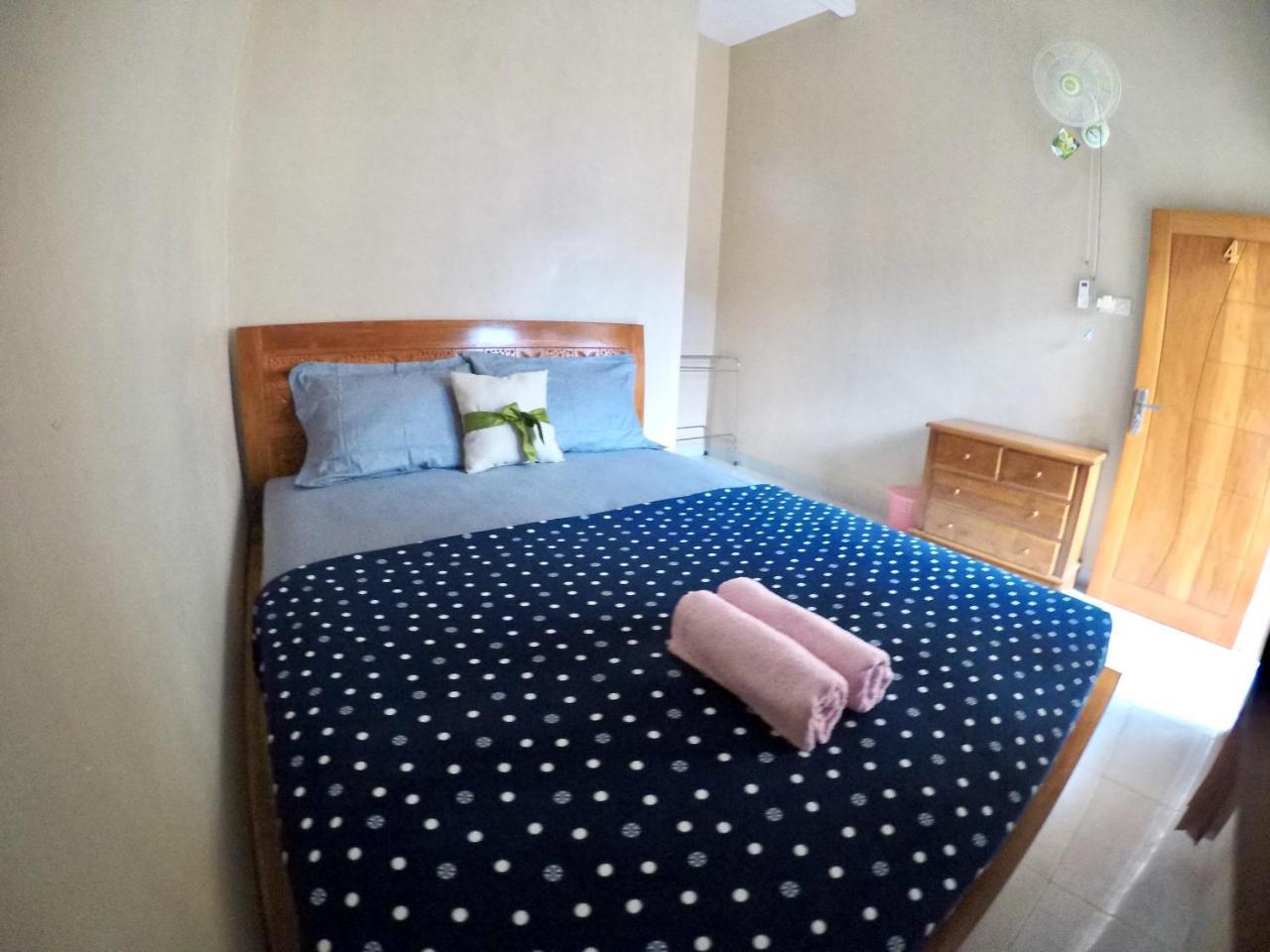 Asta Homestay Ilhas Karimunjava Exterior foto