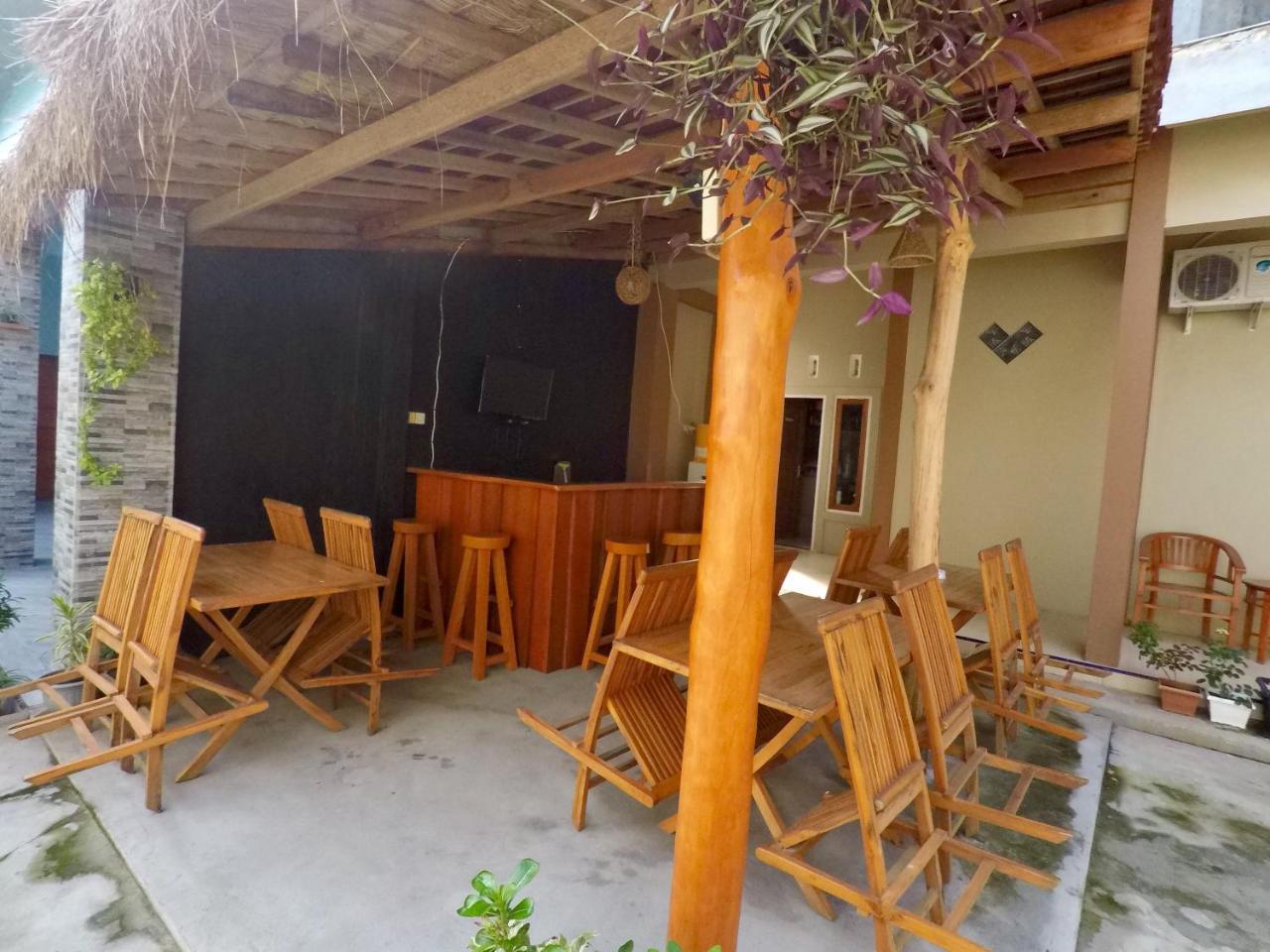 Asta Homestay Ilhas Karimunjava Exterior foto