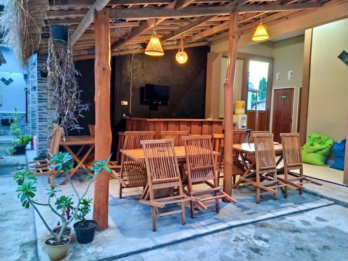 Asta Homestay Ilhas Karimunjava Exterior foto
